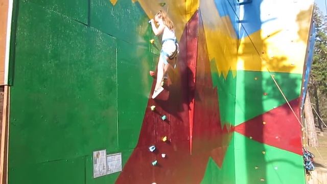 4.Скалолазание в Нашем кафе (Башня экстрим) 1.05.2017