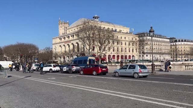 Шикарная Весенняя прогулка, по улицам ПАРИЖА! смотреть онлайн