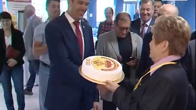 В Чувашии налаживают взаимодействие между местными производителями и федеральными торговыми сетями смотреть онлайн