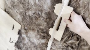 15. Телефон. Внешняя обшивка и пол