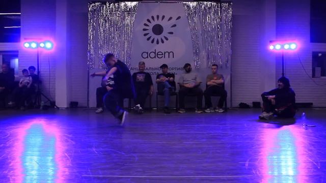 Breaking до 13 лет, 1/3, 