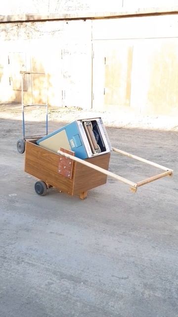 Грузовая ручная тележка из хлама. #тележка #грузоперев смотреть онлайн