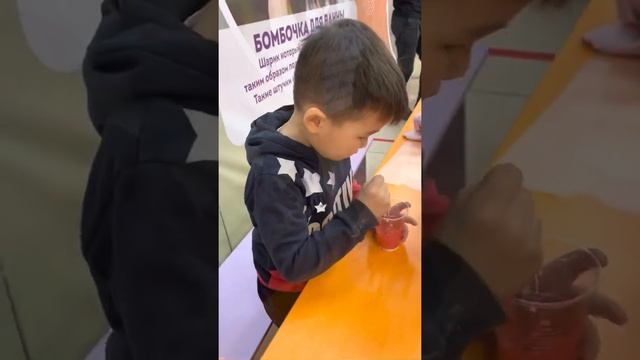 На выставке «Лего» смотреть онлайн