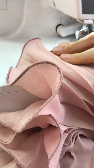 Роликовый шов... #fashion #sewing #shorts #short #magic