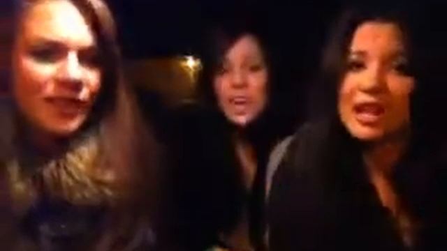 сучки жгут.240.mp4