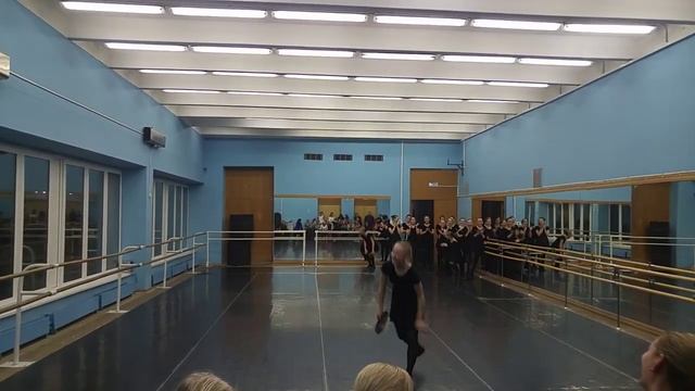 Летающий туфель на открытом уроке хореографии смотреть онлайн