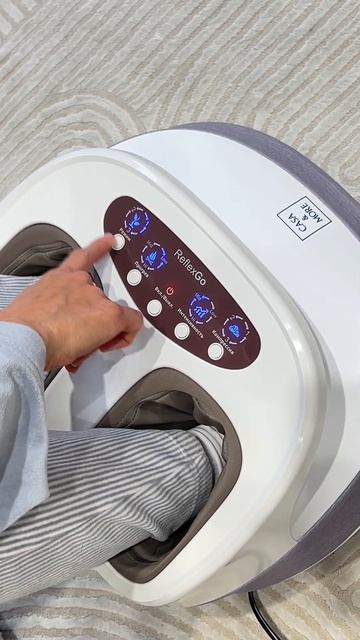 Массажер для ног ReflexGo от Casa&More - роликовой и компресси? смотреть онлайн