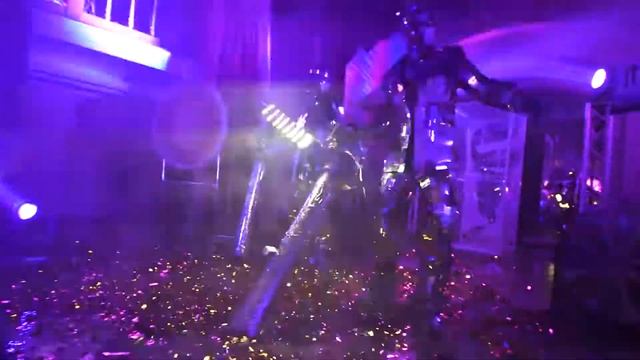 Mirror Show - Зеркальные Люди смотреть онлайн