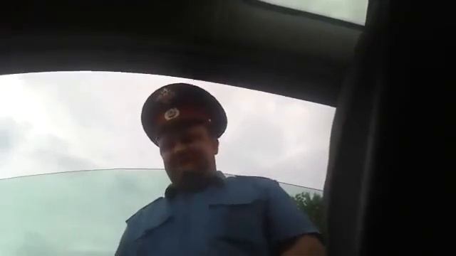 Весёлый полицейский =) смотреть онлайн