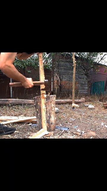 #bushcraftb #woodworking #shorts строгаю черенок смотреть онлайн