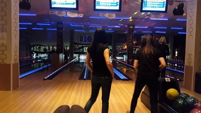 Скоростной боулинг