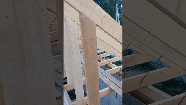 Стропильная система двухскатной крыши #shorts #стропильн смотреть онлайн