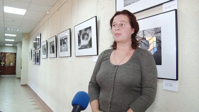 В один день открылись две выставки смотреть онлайн
