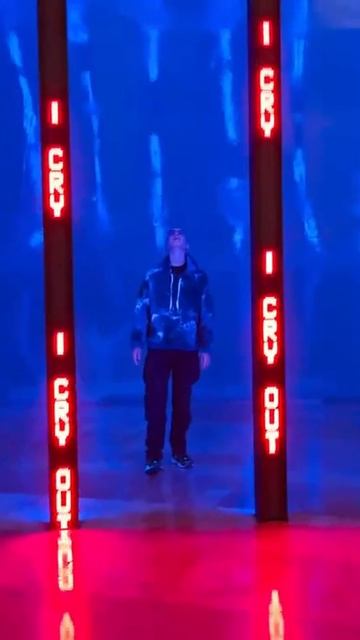 Уникальные послания Гуггенхайма! смотреть онлайн