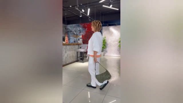 Стильная Красивая женская одежда смотреть онлайн