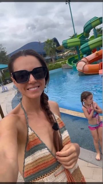 Аквапарк в Муйне #beach #sunset #travel смотреть онлайн