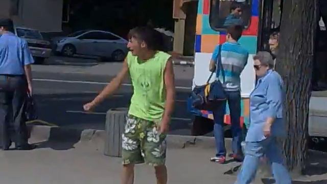 Прикол на спор смотреть онлайн