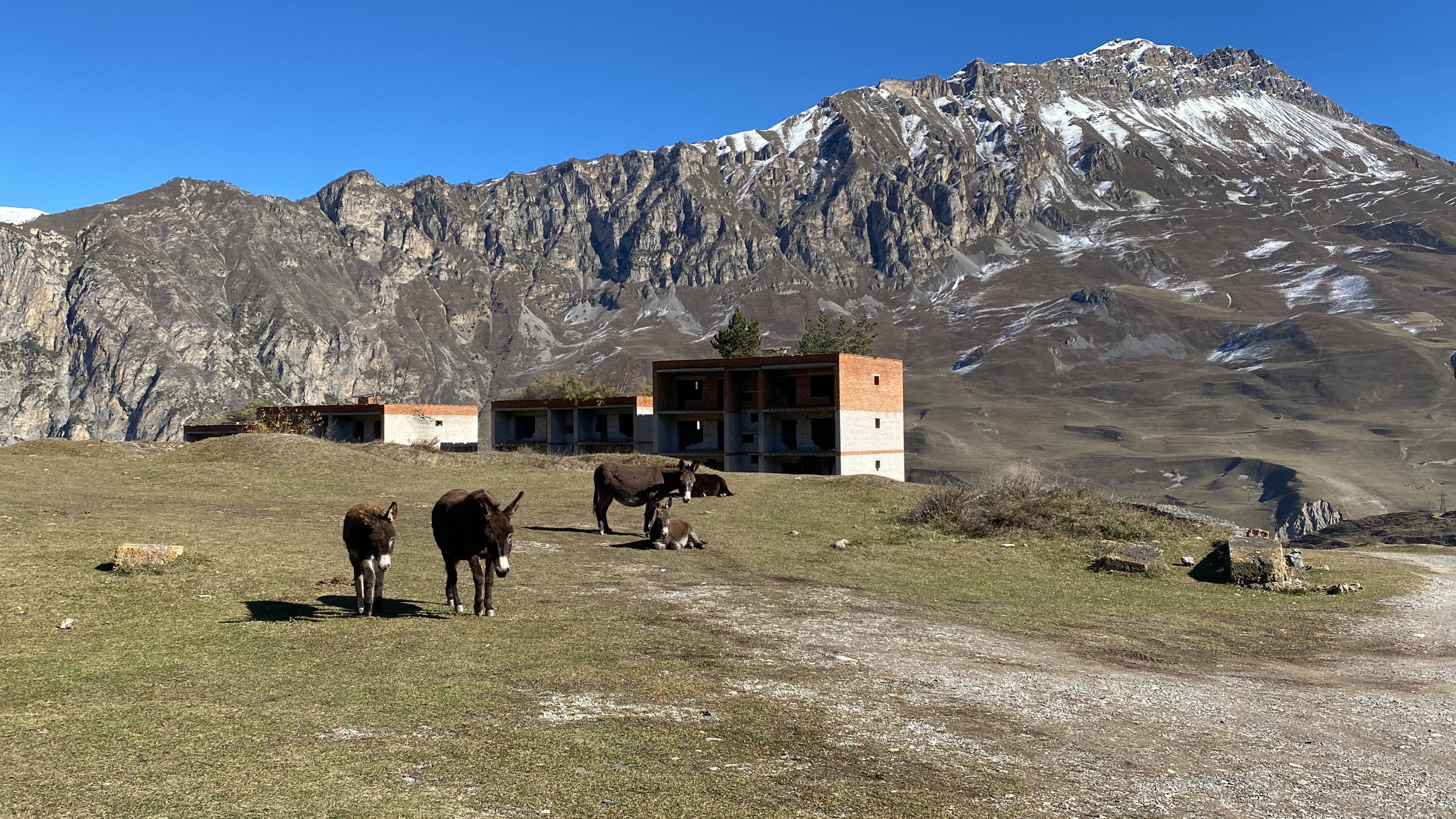 Северная Осетия, Кармадонское ущелье смотреть онлайн