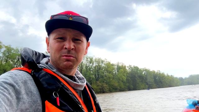 Открываем сезон сплавов с ЧП и вкусной плавучей кухней! Весеннее ралли - Ярко, мокро. смотреть онлайн