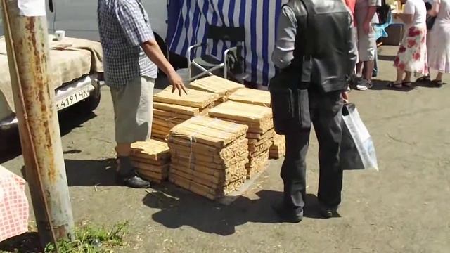 Выставка-ярмарка "Пчеловодство-2013 в институте пчеловодства им. П.И. Прокоповича, Киев смотреть онлайн
