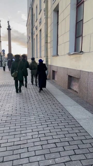 Петербургская женственность вне эпохи #санктпетербур смотреть онлайн