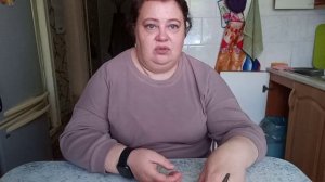 Эх, девчонки 👯 зря мы физкультуру прогуливали 🤔 там через „козлов“ учили перепрыгивать 🙄