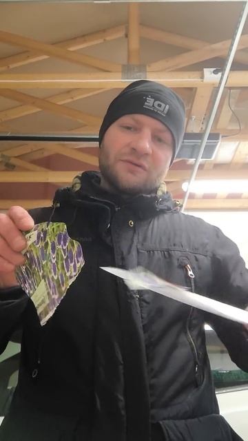 Заточка ножей прошла успешно. Быстрый показ заточки #н смотреть онлайн