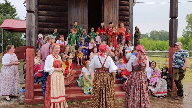 "Сибирский родник", вечерние посиделки. "Весело было нам" смотреть онлайн