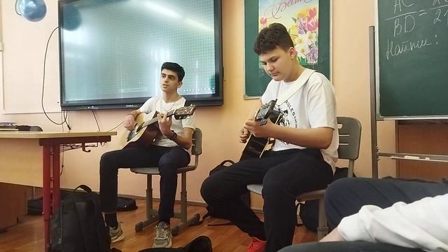 песня НА ЗАРЕ на гитарах #гбоу #популярное #музыка #гитара смотреть онлайн