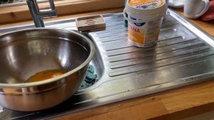 174. Англичанин готовит Наполеон, стригу мужа, домашние хлопоты.