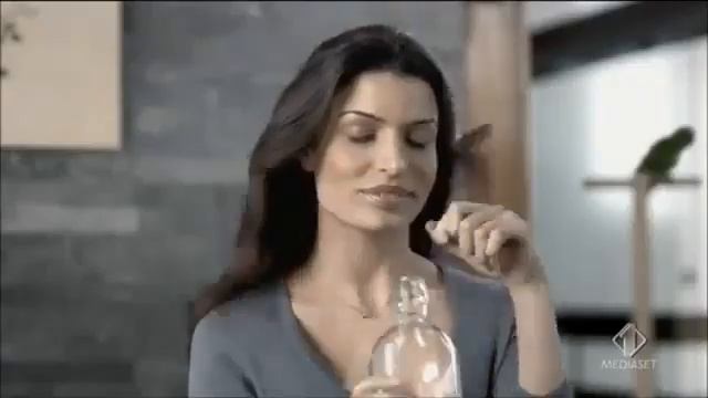 Реклама жвачки Мега прикол смотреть онлайн