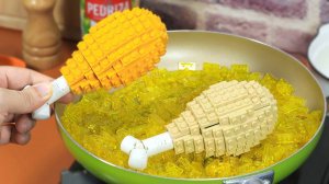 LEGO Food Challenge: Как сделать ЖАРЕНУЮ КУРИЦУ и картошку фри | Lego Stop Motion Cooking и ASMR