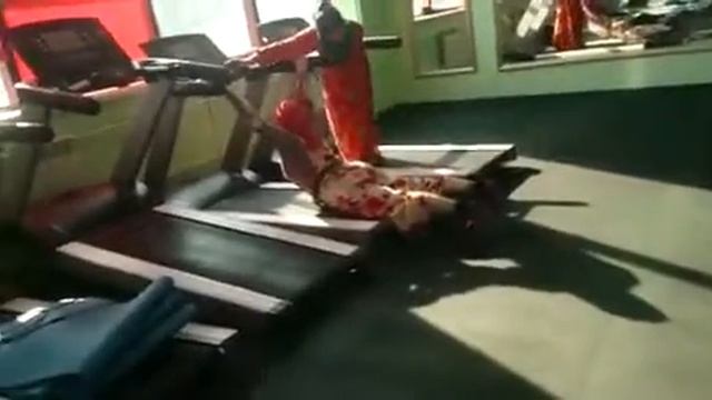 Прикол с женщиной смотреть онлайн