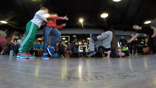 Костя и Коля (Youth Power) Vs. Atlant B-boys (Emil' & Vanbit) - 