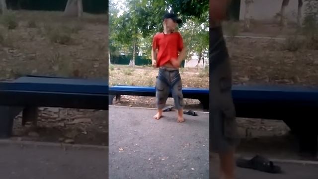 угар,чисто по ржать,параличные танцы или попытка читать реп смотреть онлайн