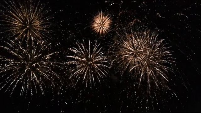 4 августа Салют в Щецине. смотреть онлайн