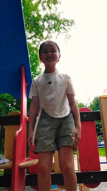 тут есть радио #dance #roblox #роблокс #роблокс #music #мем #трен? смотреть онлайн