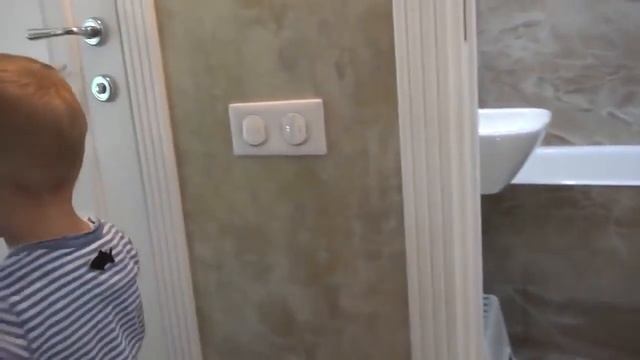 МАМА КУШАЕТ КАКАШКИ?!💩|Пранк какашками