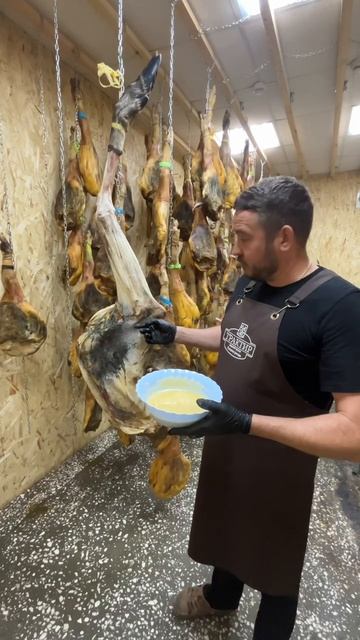 Не хамон! Вяленая нога лося! Готовим рекорд. смотреть онлайн