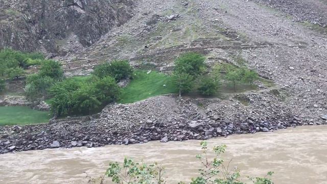 Афганистан и Дети смотреть онлайн