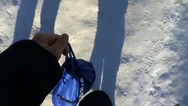 Прыжок в снег