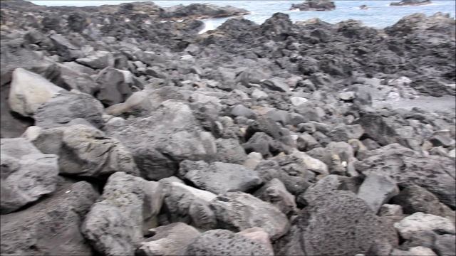 Реюньон. Берег застывшей лавы - Le Gouffre de L`Etang Sale. смотреть онлайн