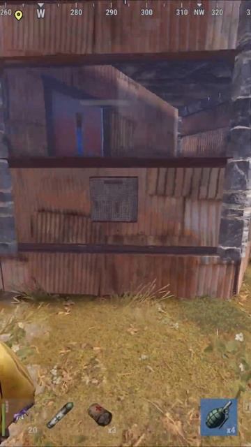 Когда тиммейт умеет кидать гранаты #shorts #rust  #games  #игры