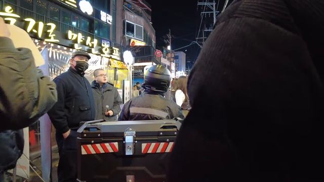 Прекрасная Ночная прогулка, по улицам ХАНГУК! смотреть онлайн