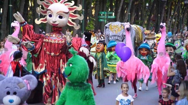 Maxim Gorky Park Mushroom Harvest festival 2019/08/25 Kharkov Парк Горького праздник урожая грибов смотреть онлайн