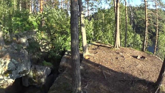 Сладкие воспоминания о путешествии по Карелии. В поисках места Шаманов. Знакомство с Вереском