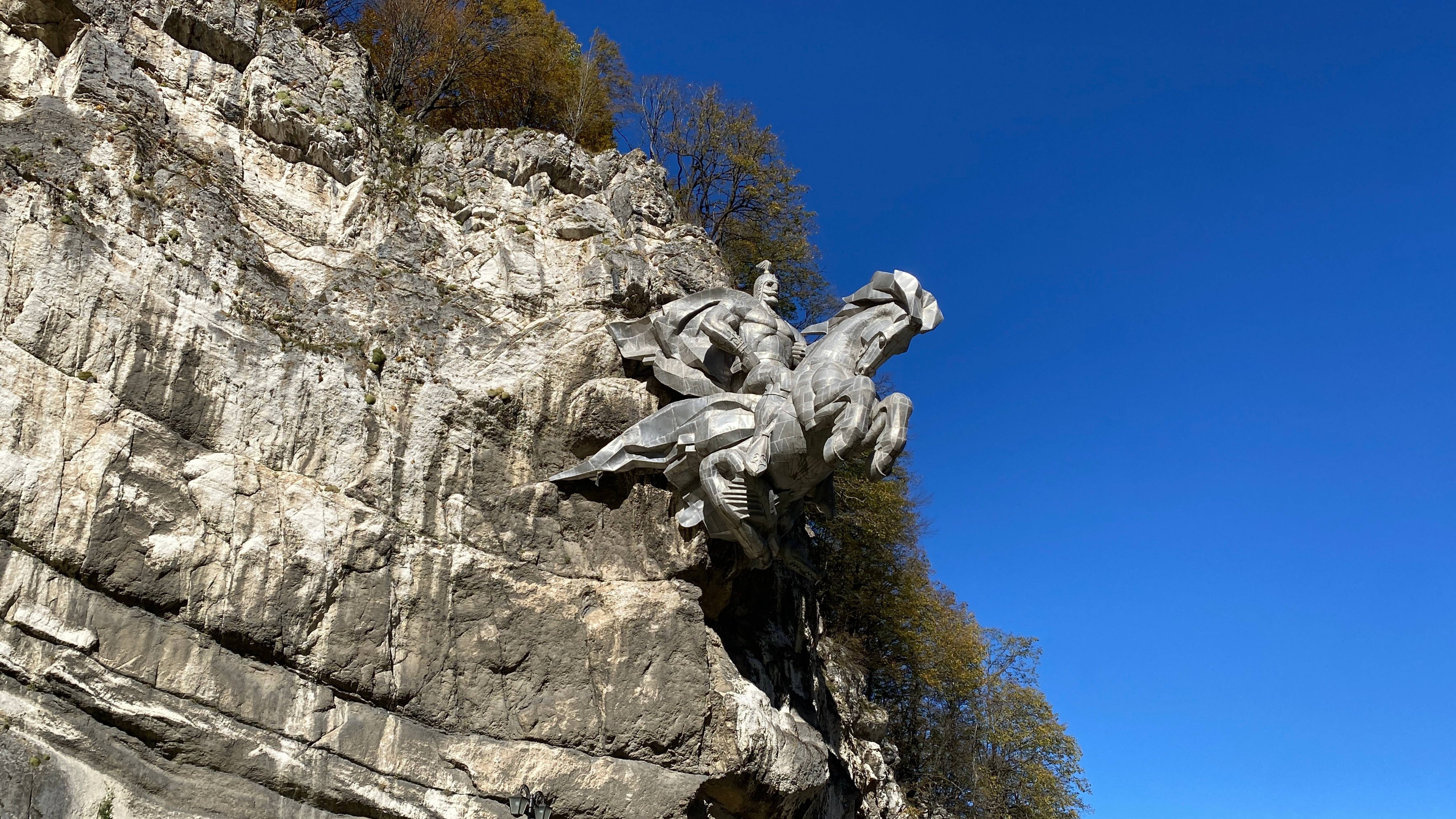 Северная Осетия, Алагирское ущелье. Уастырджи и река Ардон смотреть онлайн