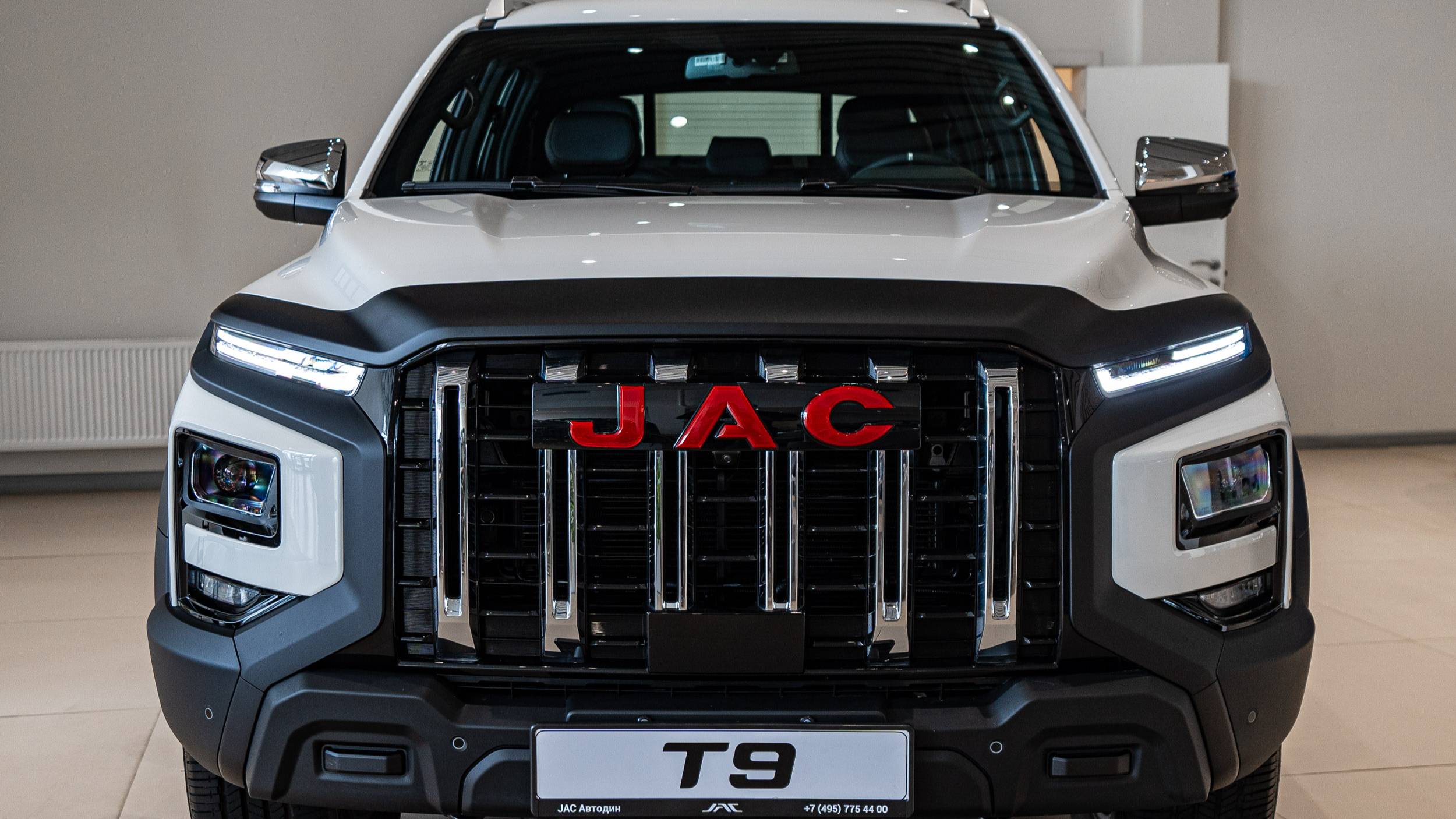 JAC T9 (EXPLORE) 2.0T AT 4WD Белый глянец смотреть онлайн