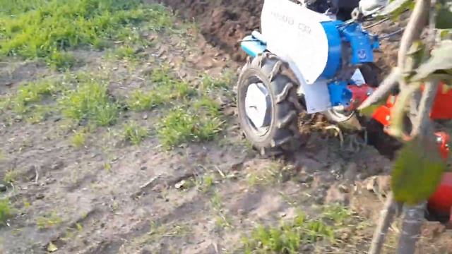 Нева МБ 23 мультиагро с оборотным плугом ВРМЗ смотреть онлайн