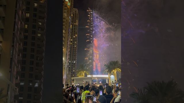 Бурдж Халифа 2024 , Новогодний салют смотреть онлайн